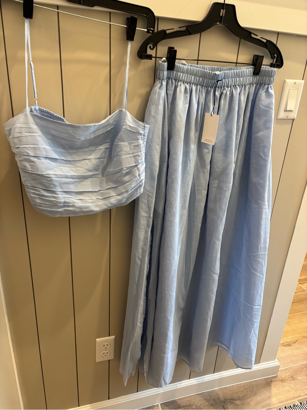 Light Blue Women's Maxi Skirt with Elastic Waist & Rose Cotton & Silk ruched top
